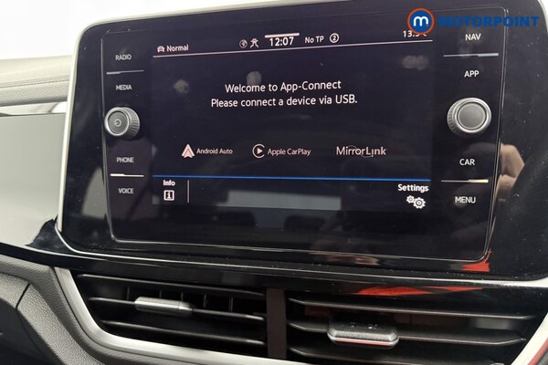 Used Volkswagen T-Roc 2023 for sale - 76008905: Photo 17