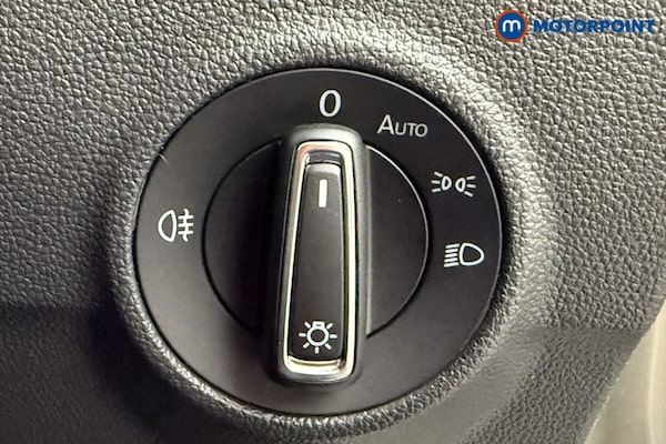Used Volkswagen T-Roc 2023 for sale - 76008905: Photo 26