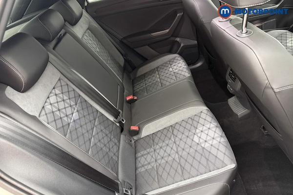 Used Volkswagen T-Roc 2023 for sale - 76008905: Photo 34
