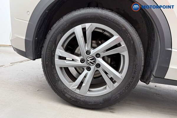 Used Volkswagen T-Roc 2023 for sale - 76008905: Photo 41