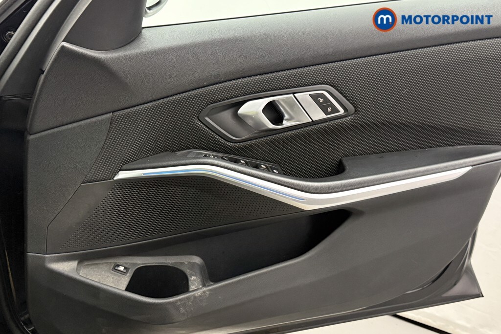 Used BMW 3 Series 2021 for sale - 76255841: Photo 27