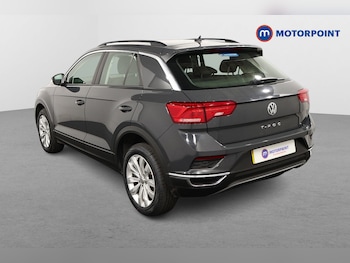 Used Volkswagen T-Roc 2020 for sale - 76616557: Photo