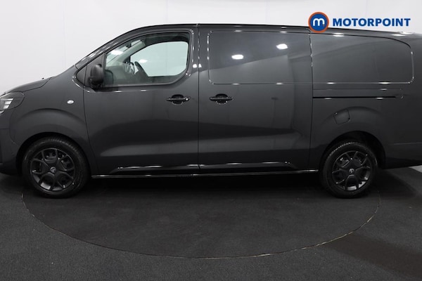 Used Vauxhall Vivaro 2025 for sale - 76015400: Photo 4
