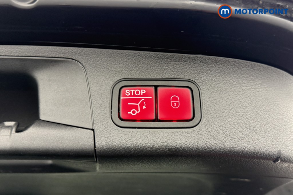 Used Mercedes-Benz EQA 2023 for sale - 76835905: Photo 17