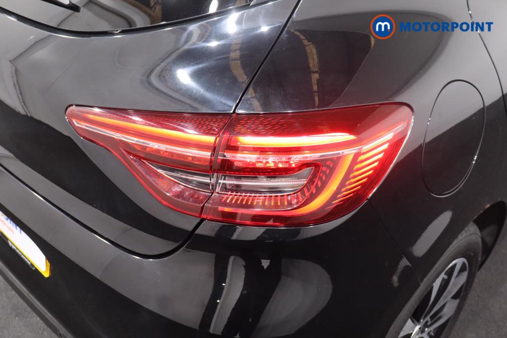 Used Renault Clio 2023 for sale - 76723330: Photo 30