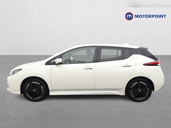 2022 - 110kW Tekna 39kWh 5dr Auto