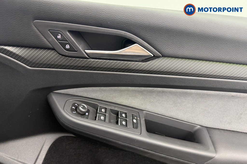 Used Volkswagen Golf 2022 for sale - 76980230: Photo 21