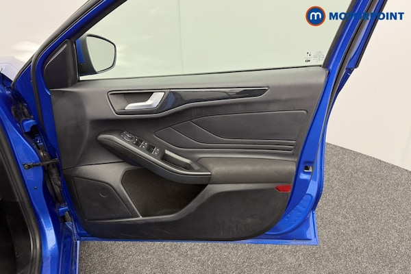 Used Ford Focus 2023 for sale - 76105068: Photo 25