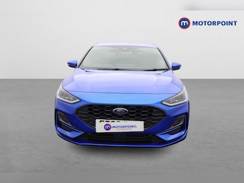 Used Ford Focus 2023 for sale - 76105068: Photo 2