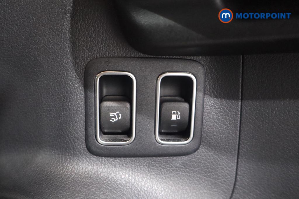 Used Mercedes-Benz GLA 2023 for sale - 78091472: Photo 17