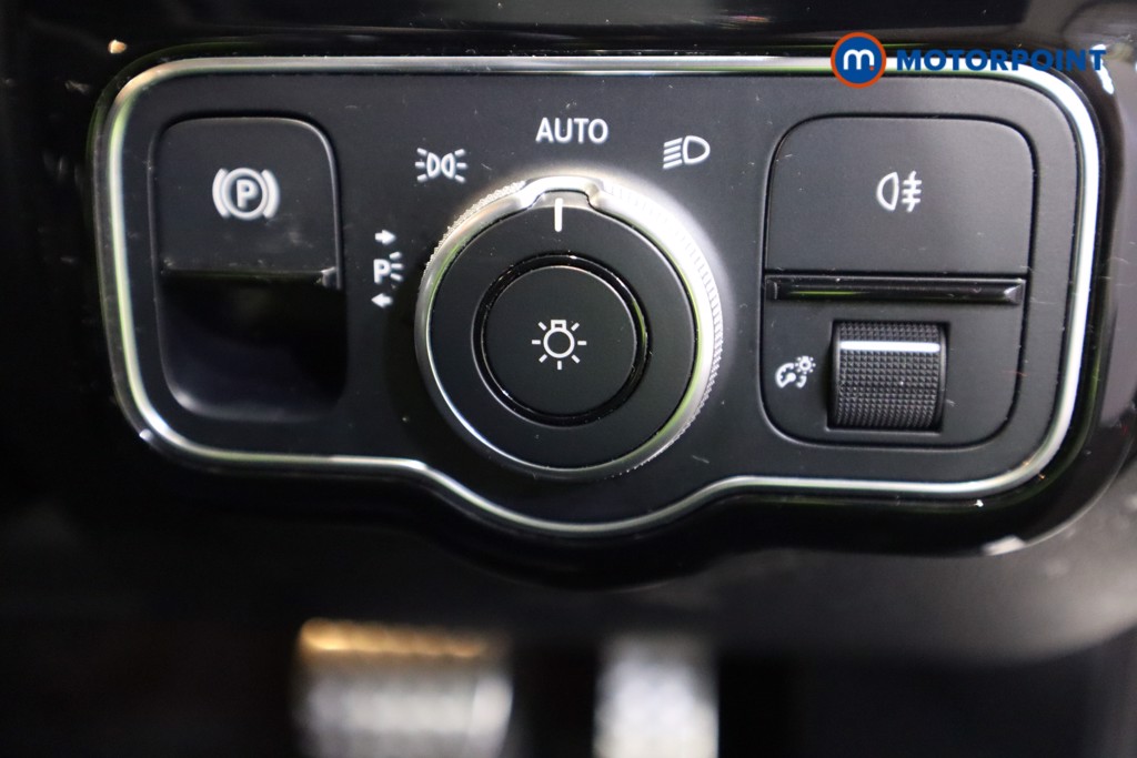 Used Mercedes-Benz CLA 2021 for sale - 76739052: Photo 16