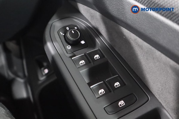 Used Volkswagen Golf 2024 for sale - 75630116: Photo 20