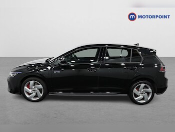 Used Volkswagen Golf 2024 for sale - 75630116: Photo