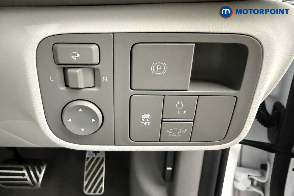 Used Hyundai IONIQ 6 2025 for sale - 78196975: Photo 14