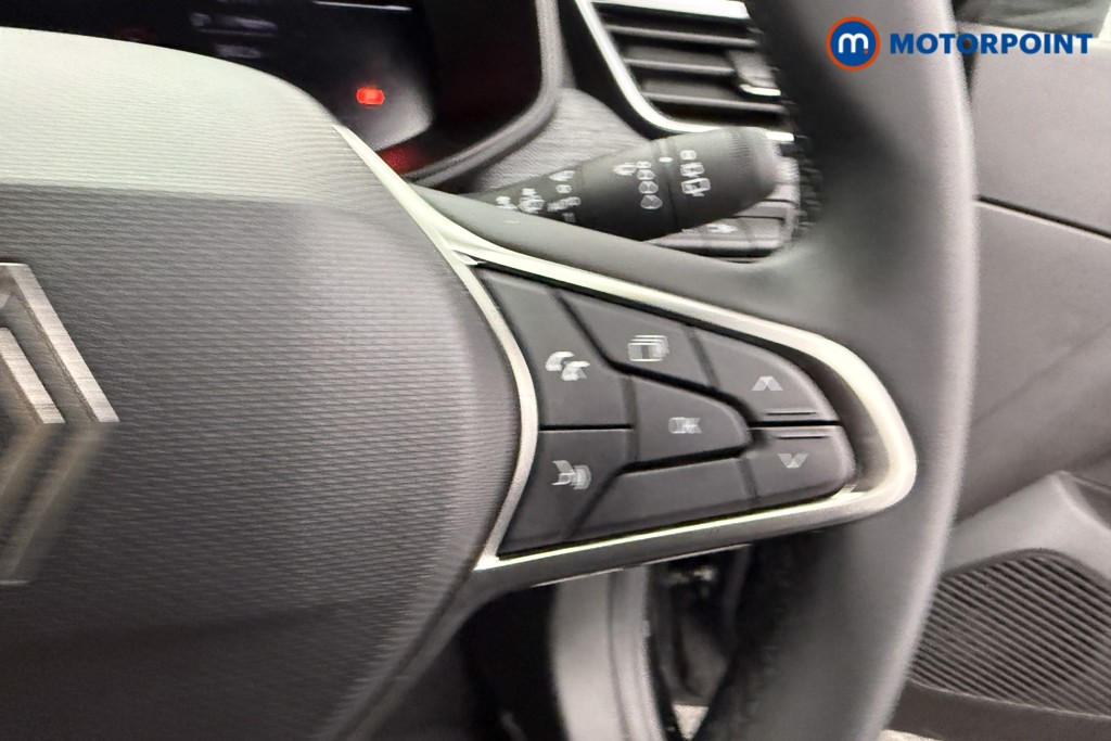 Used Renault Clio for sale - 76969277: Photo 21