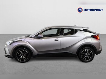 Used Toyota C-HR 2021 for sale - 77743765: Photo