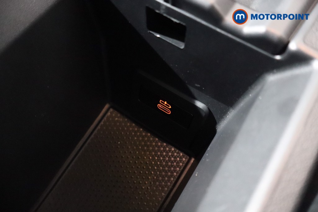 Used BMW 1 Series 2023 for sale - 76933948: Photo 28