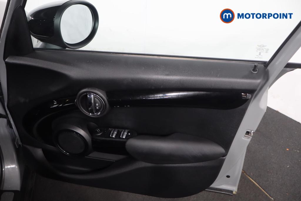 Used MINI Hatch 2021 for sale - 77590932: Photo 16