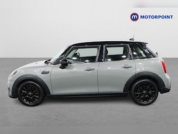 Used MINI Hatch 2021 for sale - 77590932: Photo