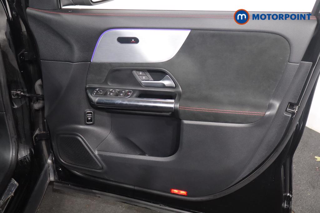 Used Mercedes-Benz EQA 2022 for sale - 76905520: Photo 11