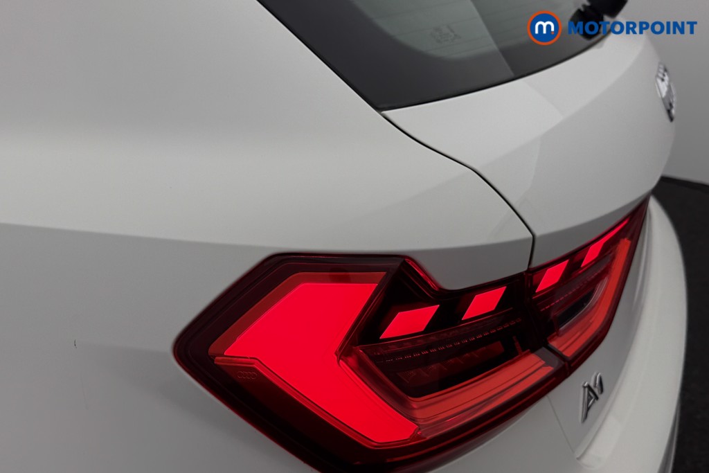 Used Audi A1 for sale - 76969269: Photo 30