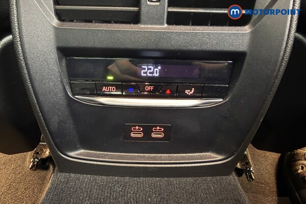 Used BMW 3 Series 2024 for sale - 76262231: Photo 23