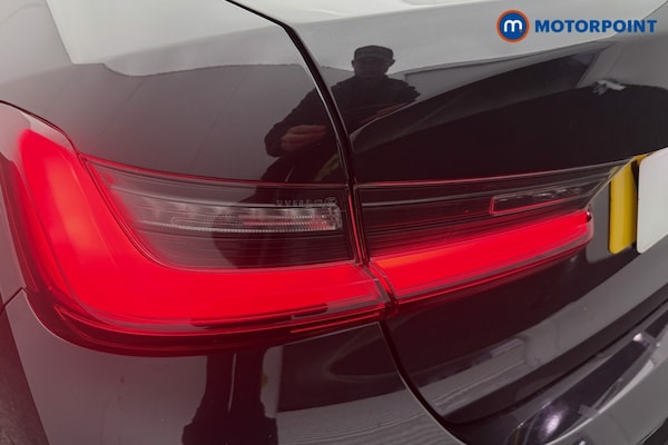Used BMW 3 Series 2024 for sale - 76262231: Photo 32