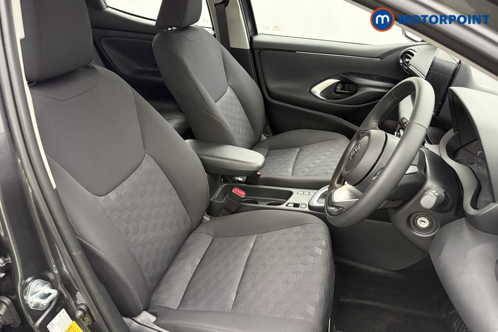 Used Toyota Yaris 2025 for sale - 78199520: Photo 24