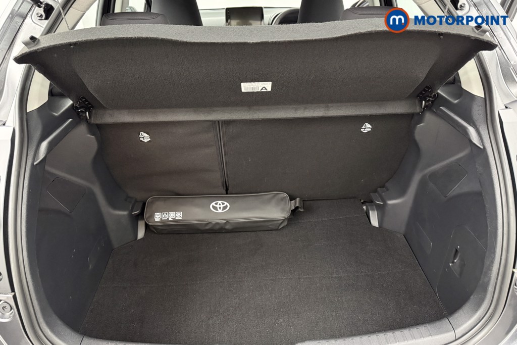 Used Toyota Yaris 2025 for sale - 78199520: Photo 29