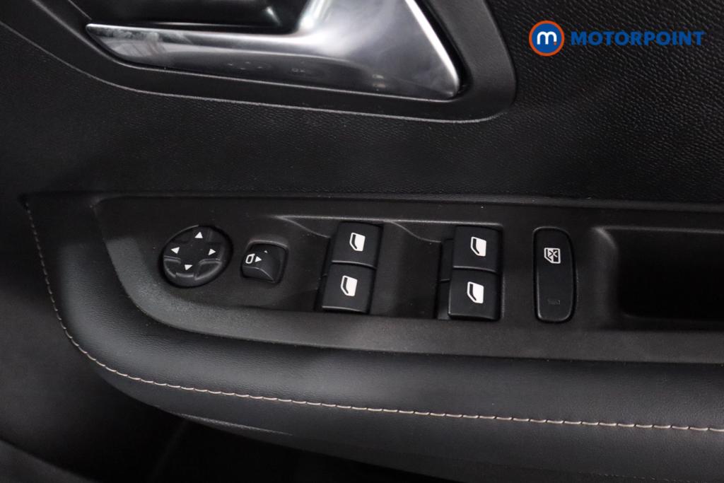 Used Peugeot 208 2024 for sale - 77932139: Photo 18