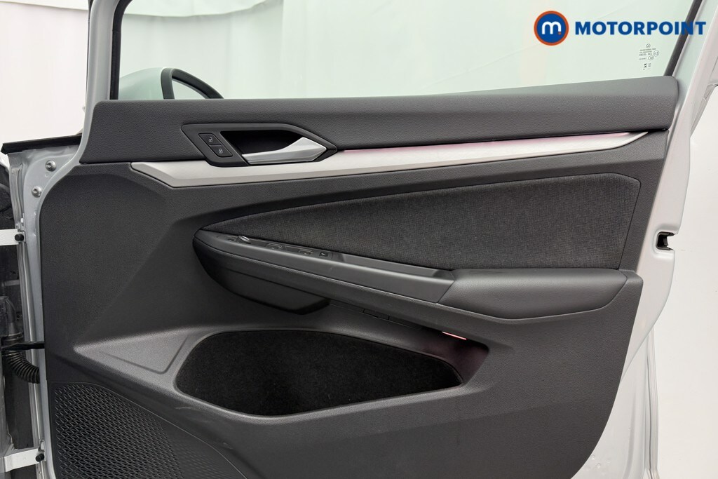 Used Volkswagen Golf 2023 for sale - 76162199: Photo 27