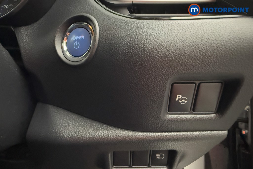 Used Toyota C-HR 2019 for sale - 77354758: Photo 27