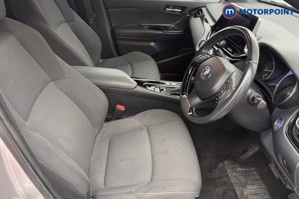 Used Toyota C-HR 2019 for sale - 77354758: Photo 30