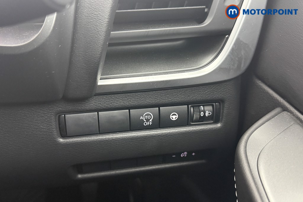 Used Nissan Qashqai for sale - 76554712: Photo 17