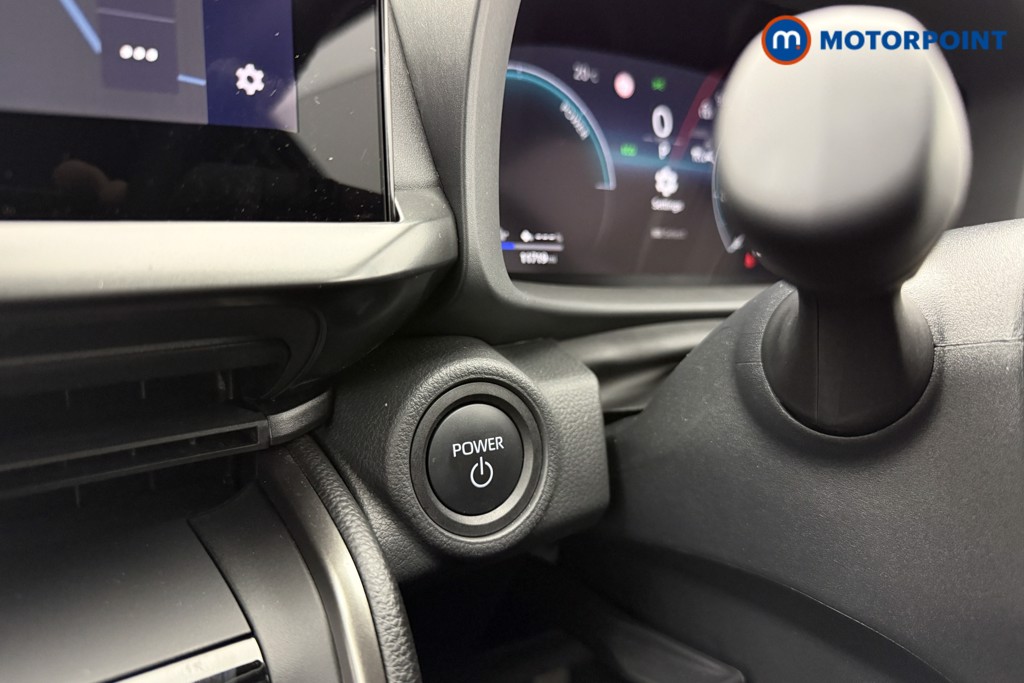 Used Toyota C-HR 2024 for sale - 76118082: Photo 15