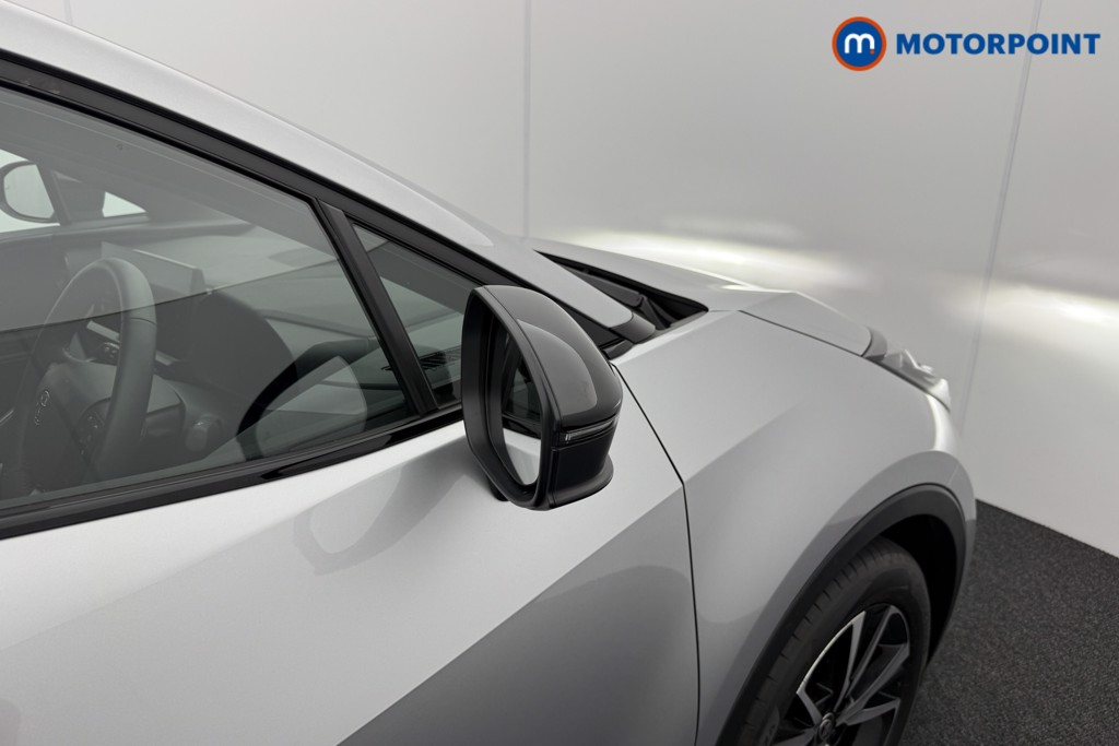 Used Toyota C-HR 2024 for sale - 76118082: Photo 23