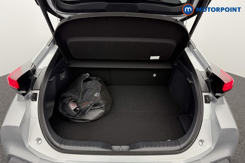 Used Toyota C-HR 2024 for sale - 76118082: Photo 33