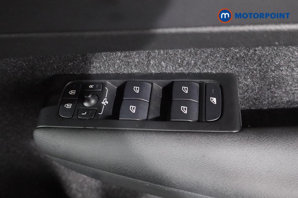 Used Volvo XC40 2020 for sale - 76402820: Photo 11