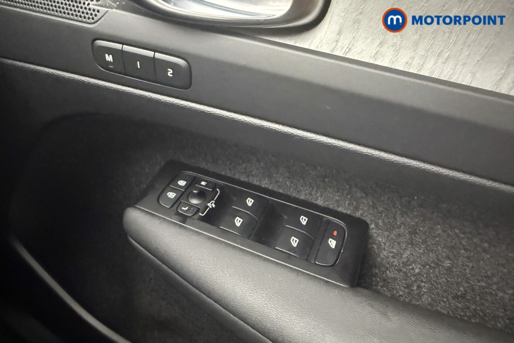 Used Volvo XC40 2021 for sale - 76985123: Photo 18