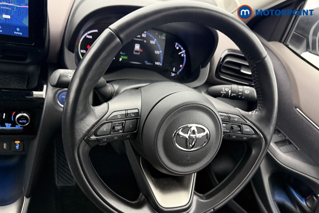 Used Toyota Yaris Cross 2023 for sale - 77639701: Photo 11