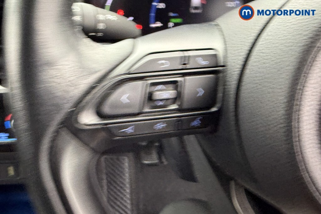 Used Toyota Yaris Cross 2023 for sale - 77639701: Photo 20