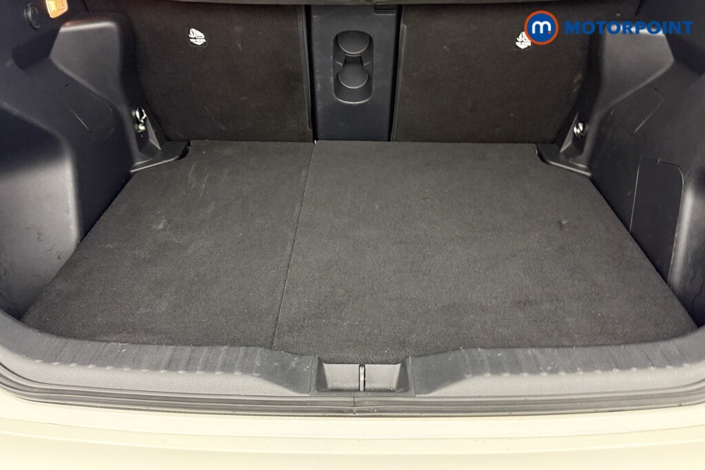 Used Toyota Yaris Cross 2023 for sale - 77639701: Photo 29