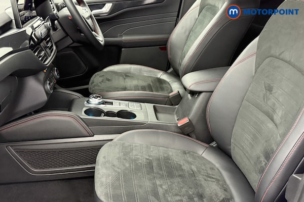 Used Ford Kuga 2022 for sale - 76087600: Photo 34