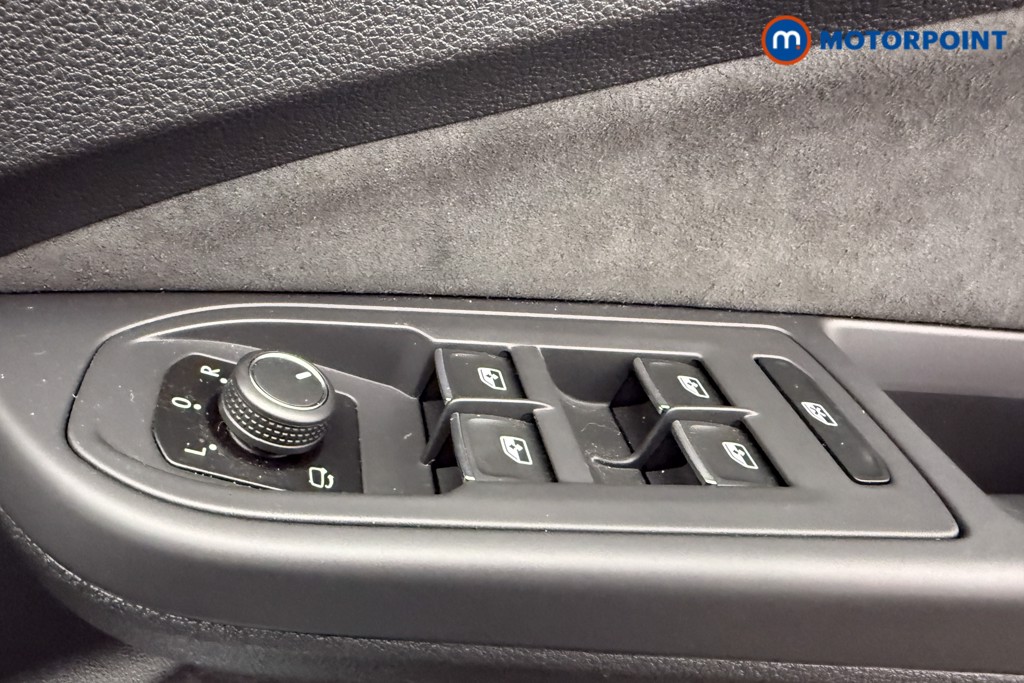 Used Volkswagen Golf 2024 for sale - 77984504: Photo 18