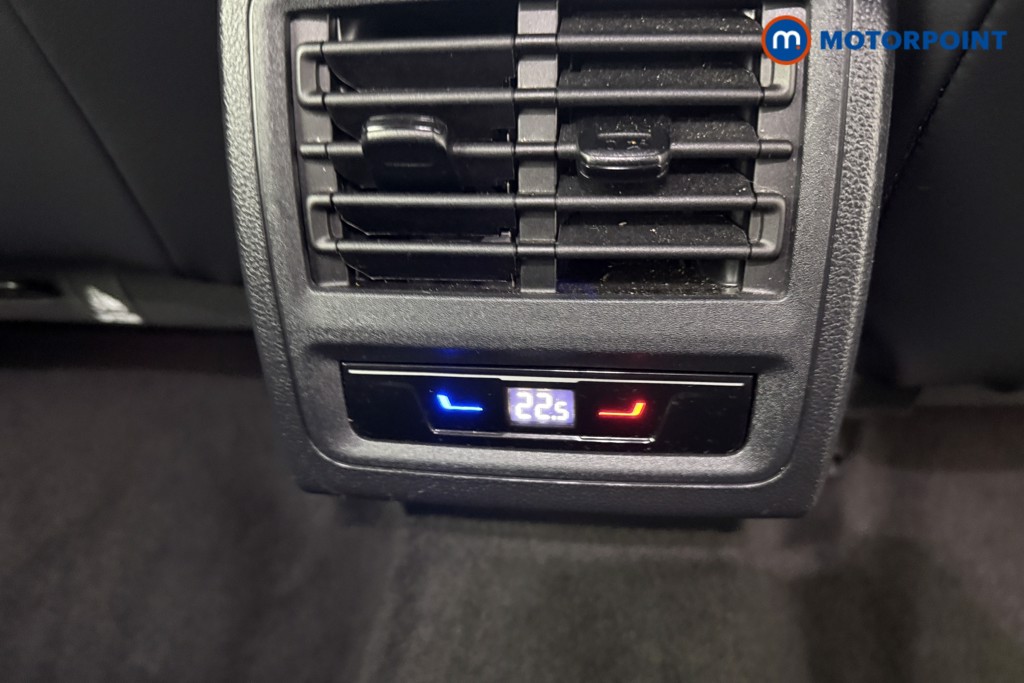 Used Volkswagen Golf 2024 for sale - 77984504: Photo 24