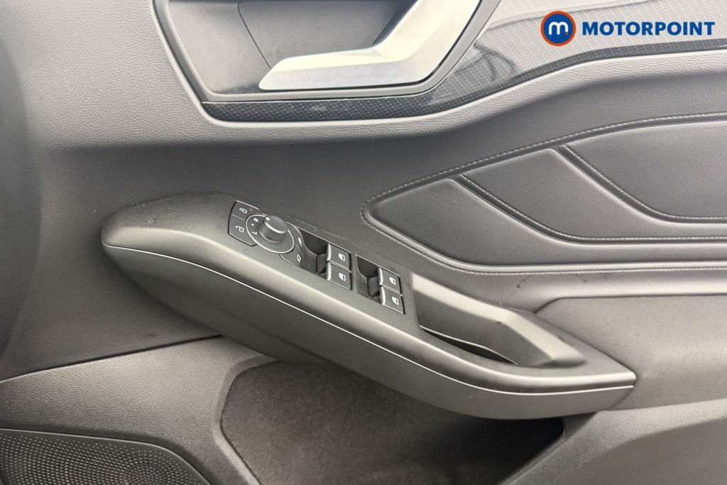 Used Ford Focus 2023 for sale - 77830987: Photo 23