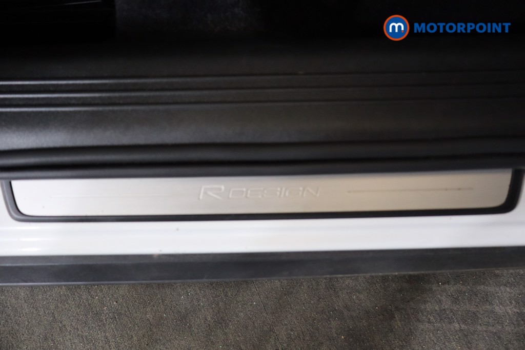 Used Volvo XC40 2020 for sale - 77795649: Photo 28