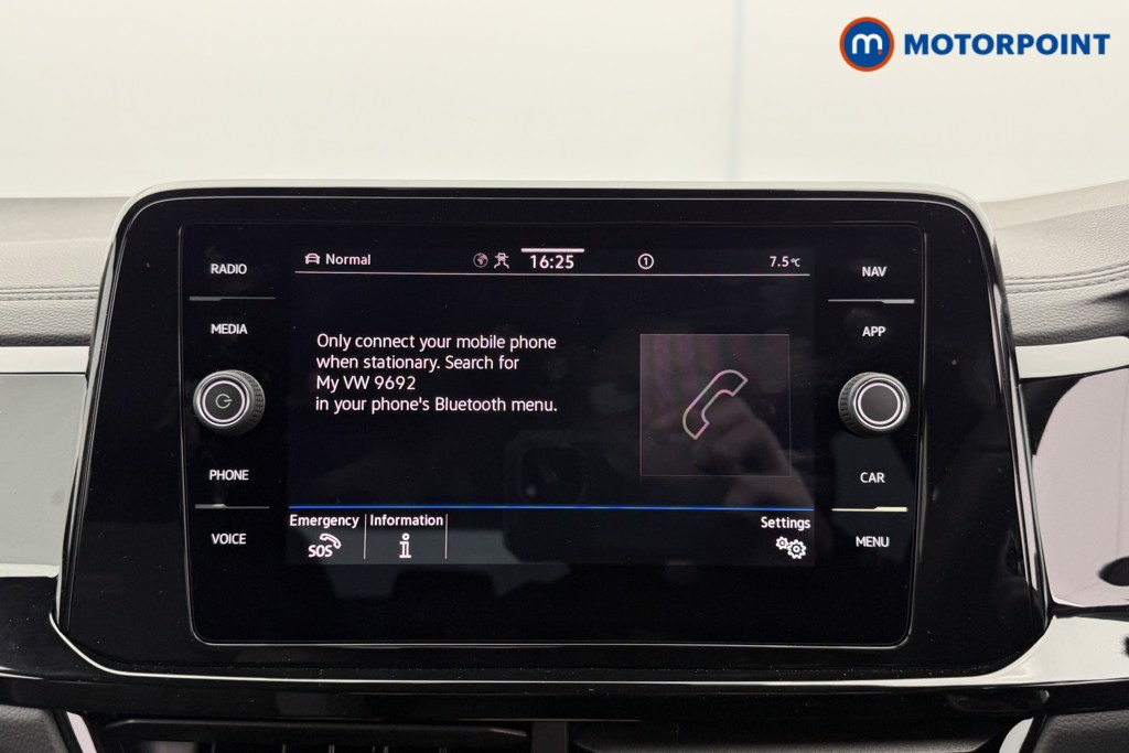 Used Volkswagen T-Roc for sale - 77245834: Photo 16