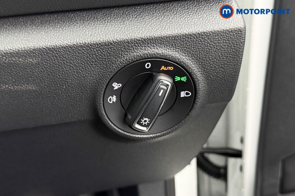 Used Volkswagen T-Roc for sale - 77245834: Photo 24