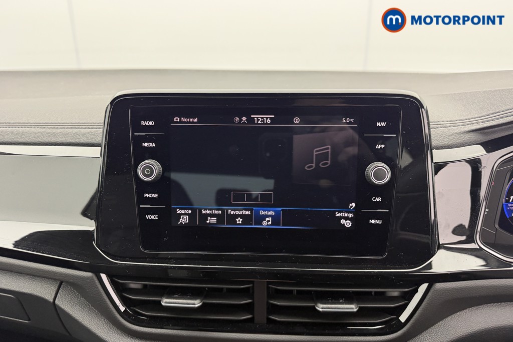 Used Volkswagen T-Roc 2025 for sale - 77297836: Photo 15